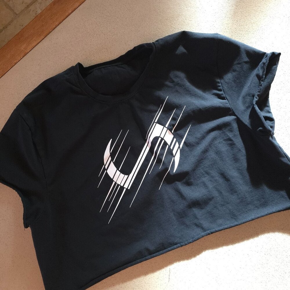 TLF crop workout shirt